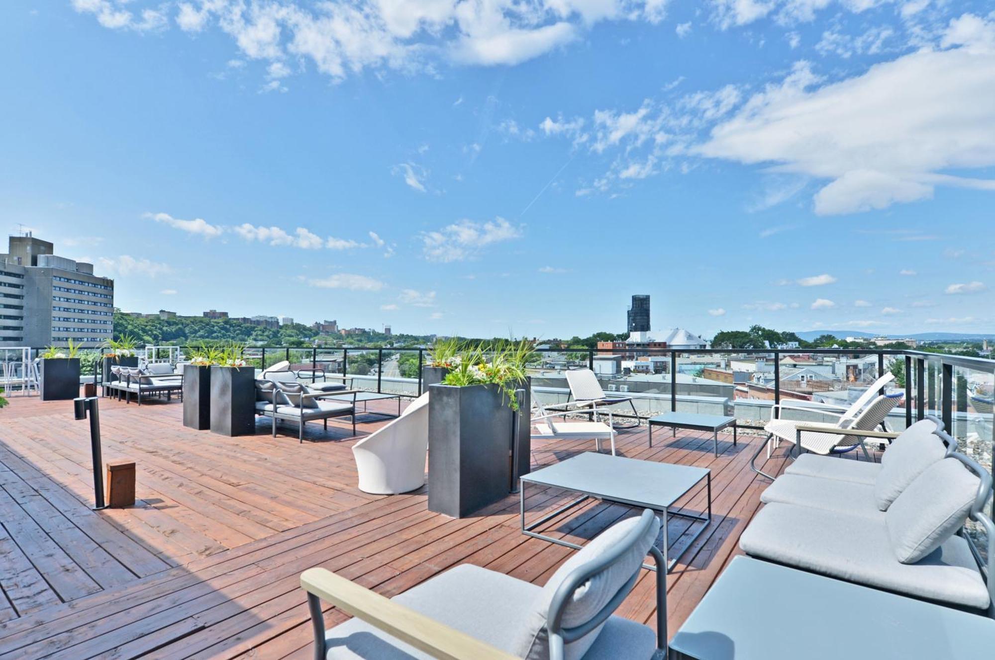 La Vie Est Belle: Free Parking, Gym, Rooftop Terrace Quebec City Luaran gambar