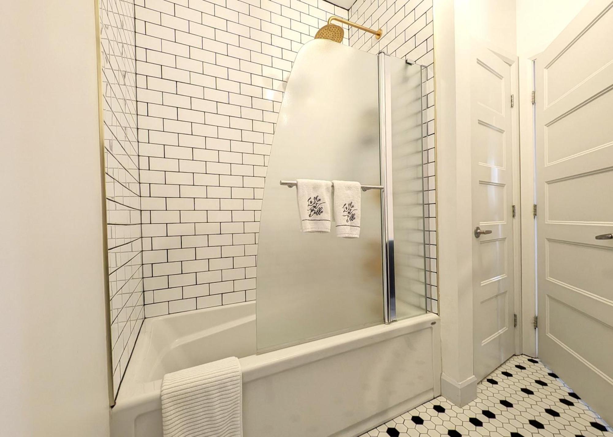 La Vie Est Belle: Free Parking, Gym, Rooftop Terrace Quebec City Luaran gambar